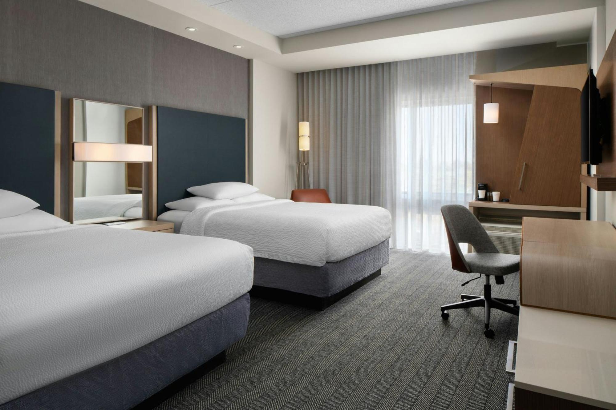 Courtyard By Marriott Fayetteville Fort Liberty - Spring Lake Buitenkant foto