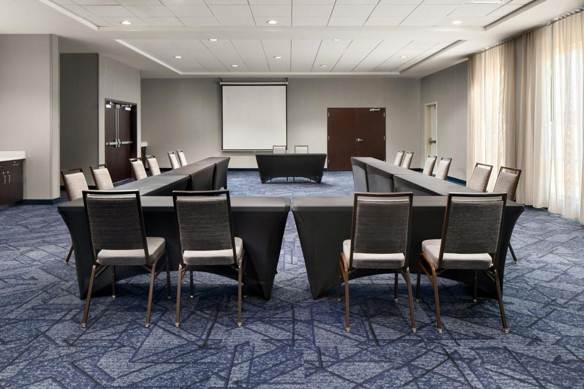Courtyard By Marriott Fayetteville Fort Liberty - Spring Lake Buitenkant foto