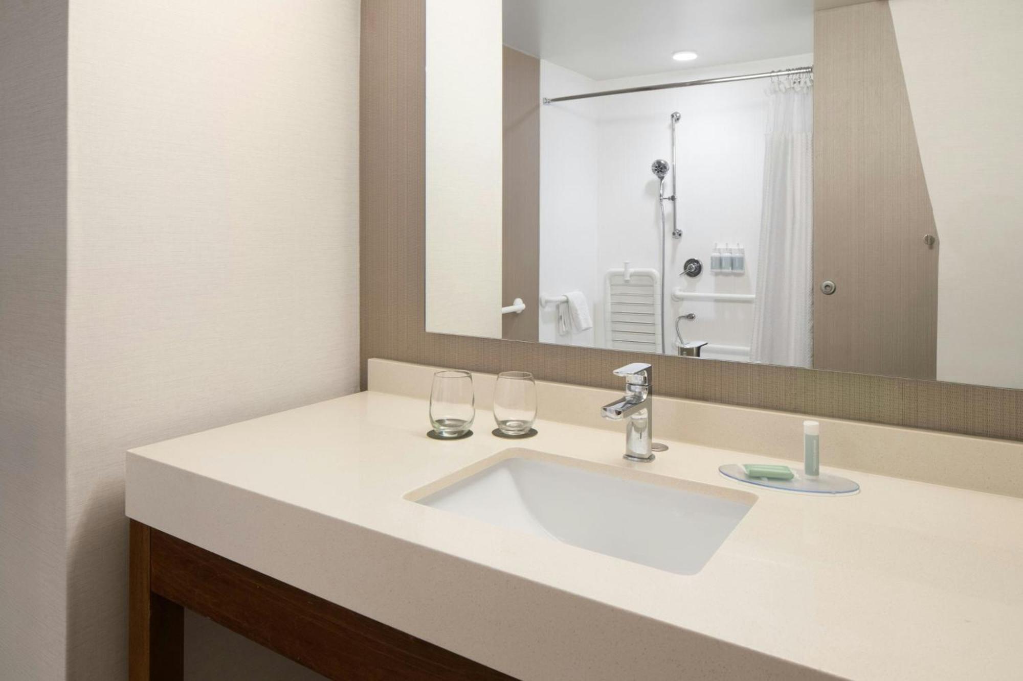 Courtyard By Marriott Fayetteville Fort Liberty - Spring Lake Buitenkant foto